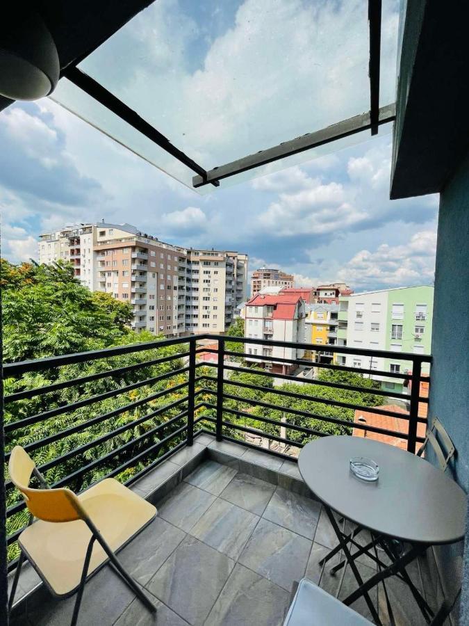 Apartament Joan & *